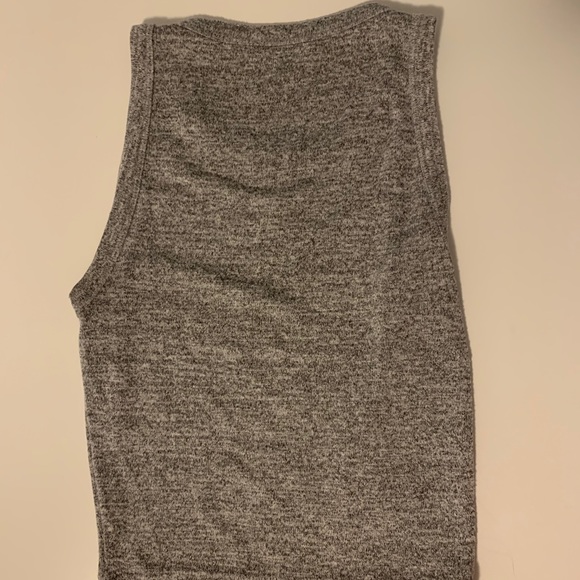 Wilfred Free Sleeveless Basic Tank - Picture 2 of 3